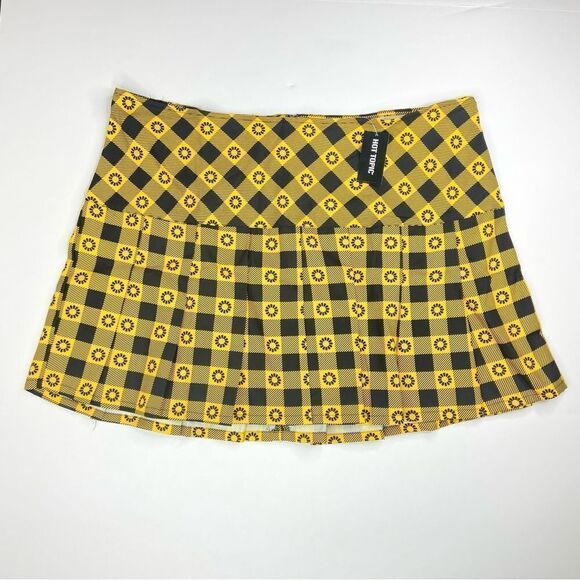 Hot Topic Floral Yellow Plaid Pleated Mini Skirt Size 2X - Picture 3 of 6